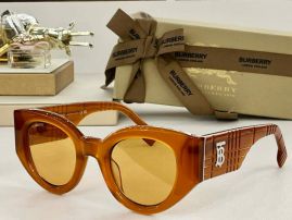 Picture of Burberry Sunglasses _SKUfw56603110fw